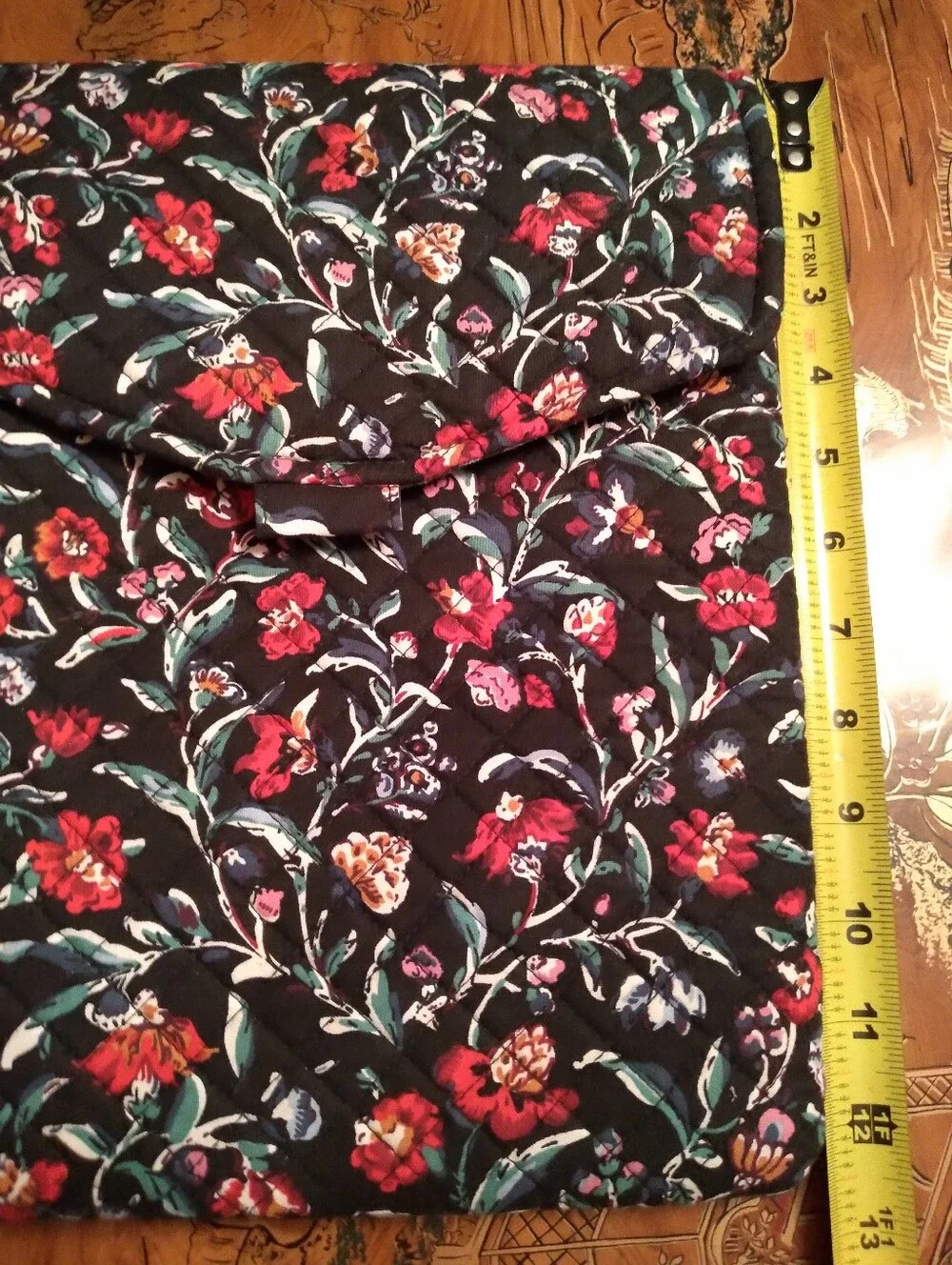 Vera Bradley Laptop/iPad Sleeve, Perrenial Noir, In Excellent Condition